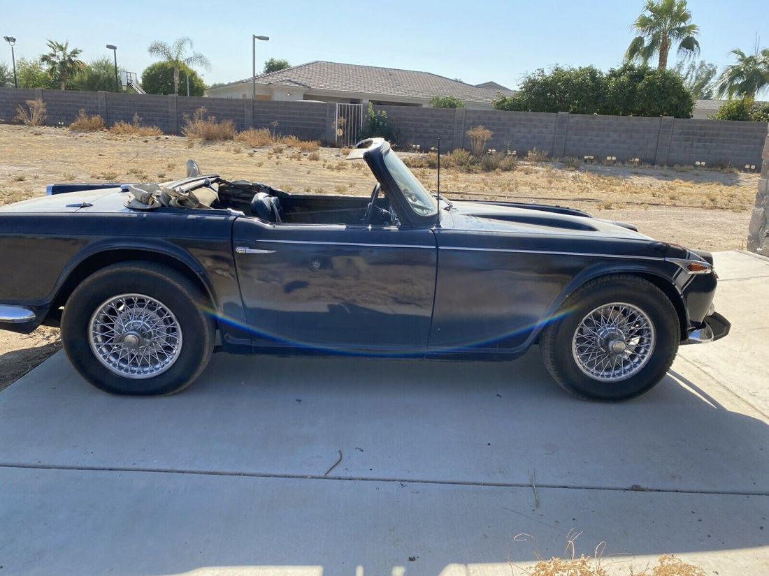 1965 Triumph TR4A - photo 7