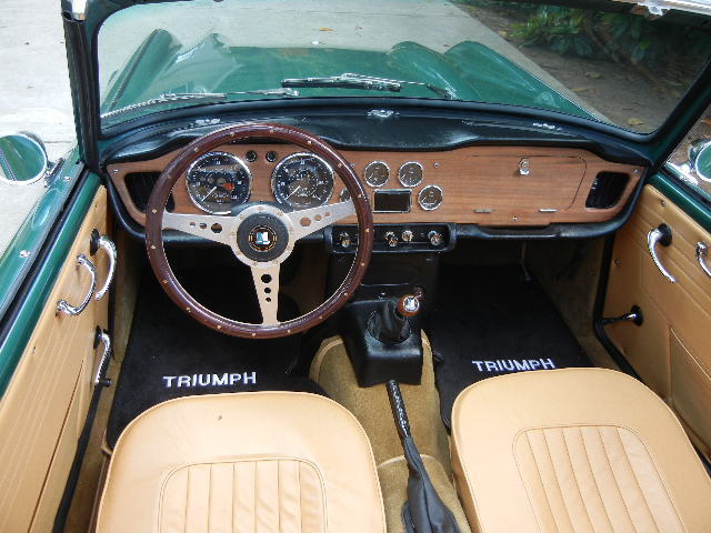 1965 Triumph TR4A - photo 9