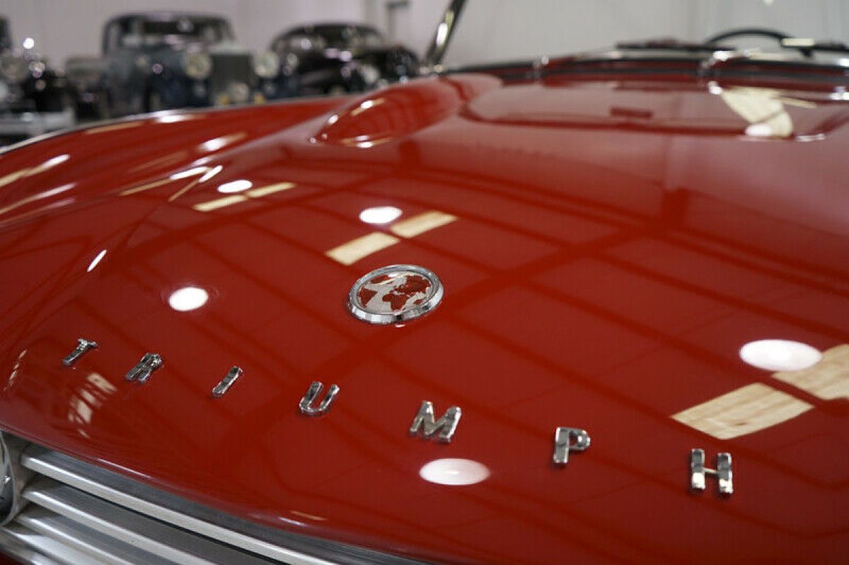 1965 Triumph TR4A Roadster - photo 12