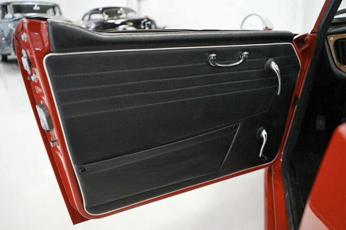 1965 Triumph TR4A Roadster - photo 13