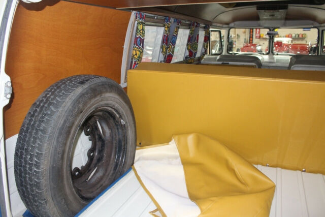 1965 Volkswagen Westfalia Camper Bus - photo 13