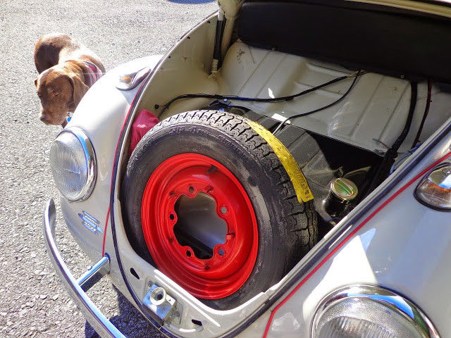 1965 Volkswagen Beetle - Classic Red Trim - photo 10