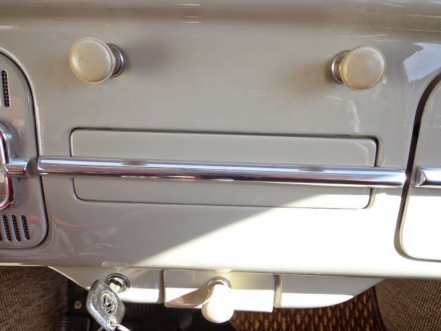 1965 Volkswagen Beetle - Classic Red Trim - photo 8