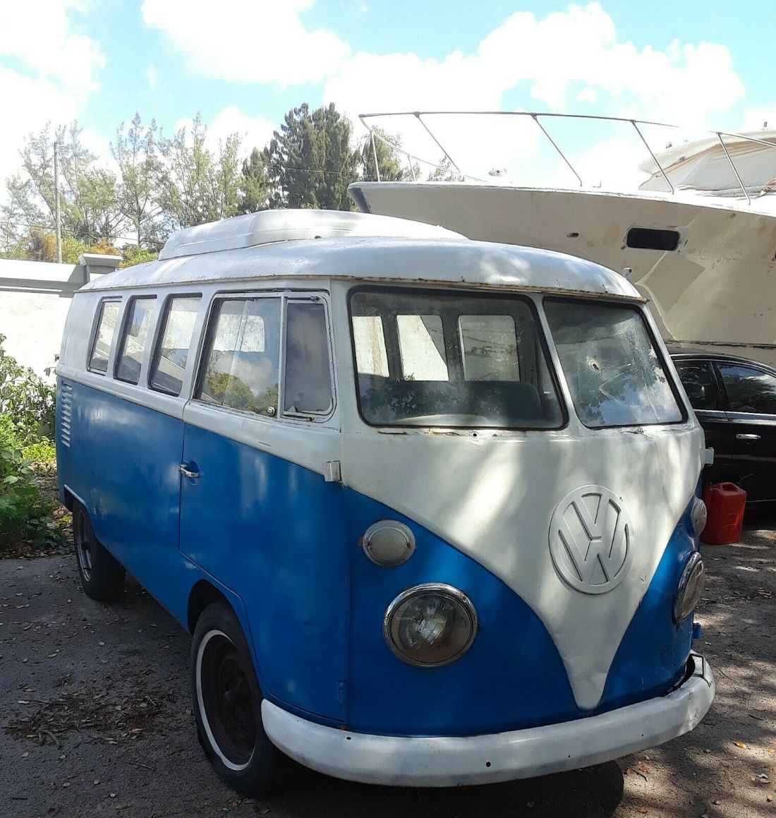 1965 Volkswagen GERMAN MADE VW Bus Camper Runs Drives easy to do project 1965 Volkswagen Bus/Vanagon