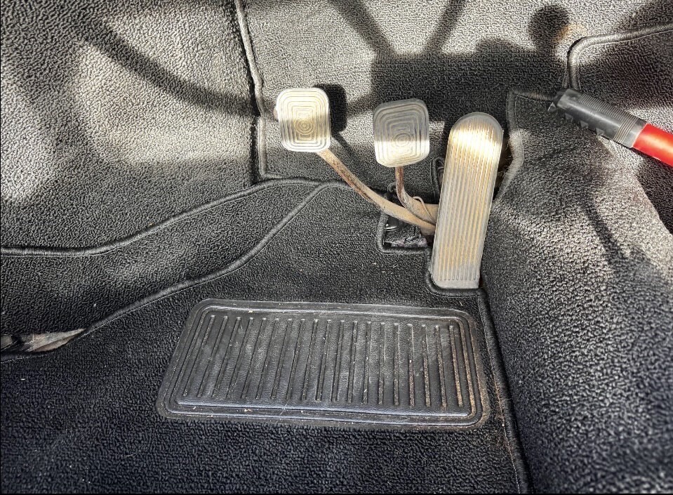 1965 Volkswagen Karmann Ghia - photo 4