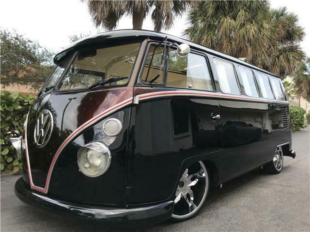 1965 Volkswagen Bus/Vanagon Show Vehicle - photo 2