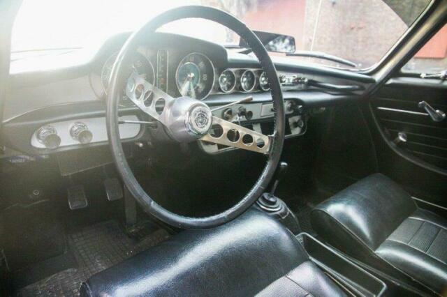 1965 Volvo P1800 S RUNS AND DRIVES GREAT - photo 6