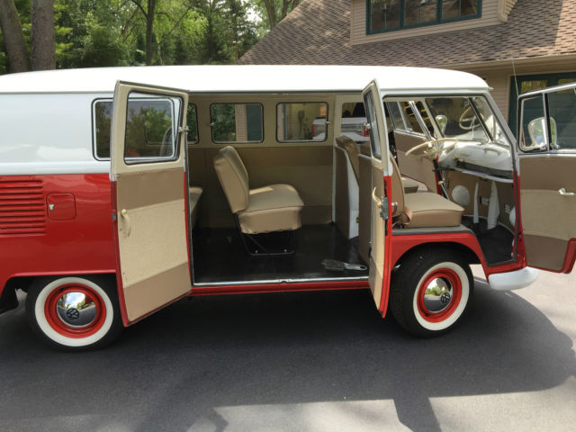 1965 Volkswagen Bus/Vanagon Kombi Walkthru - photo 9