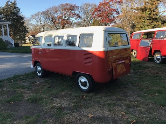 1965 Volkswagen Bus/Vanagon 13 window DELUXE - photo 9