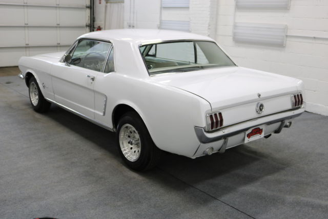 1965 Ford Mustang Runs Drive Body Int VGood 200 CI I6 3 spd auto - photo 6