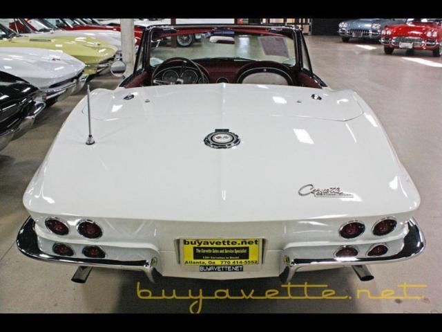 1965 Chevrolet Corvette Convertible - photo 11