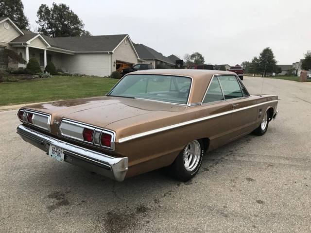 1966 Plymouth Fury Fury III - photo 4