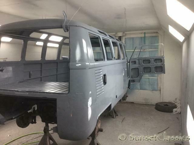 1966 Volkswagen Bus/Vanagon Deluxe 21 Window Samba - photo 6