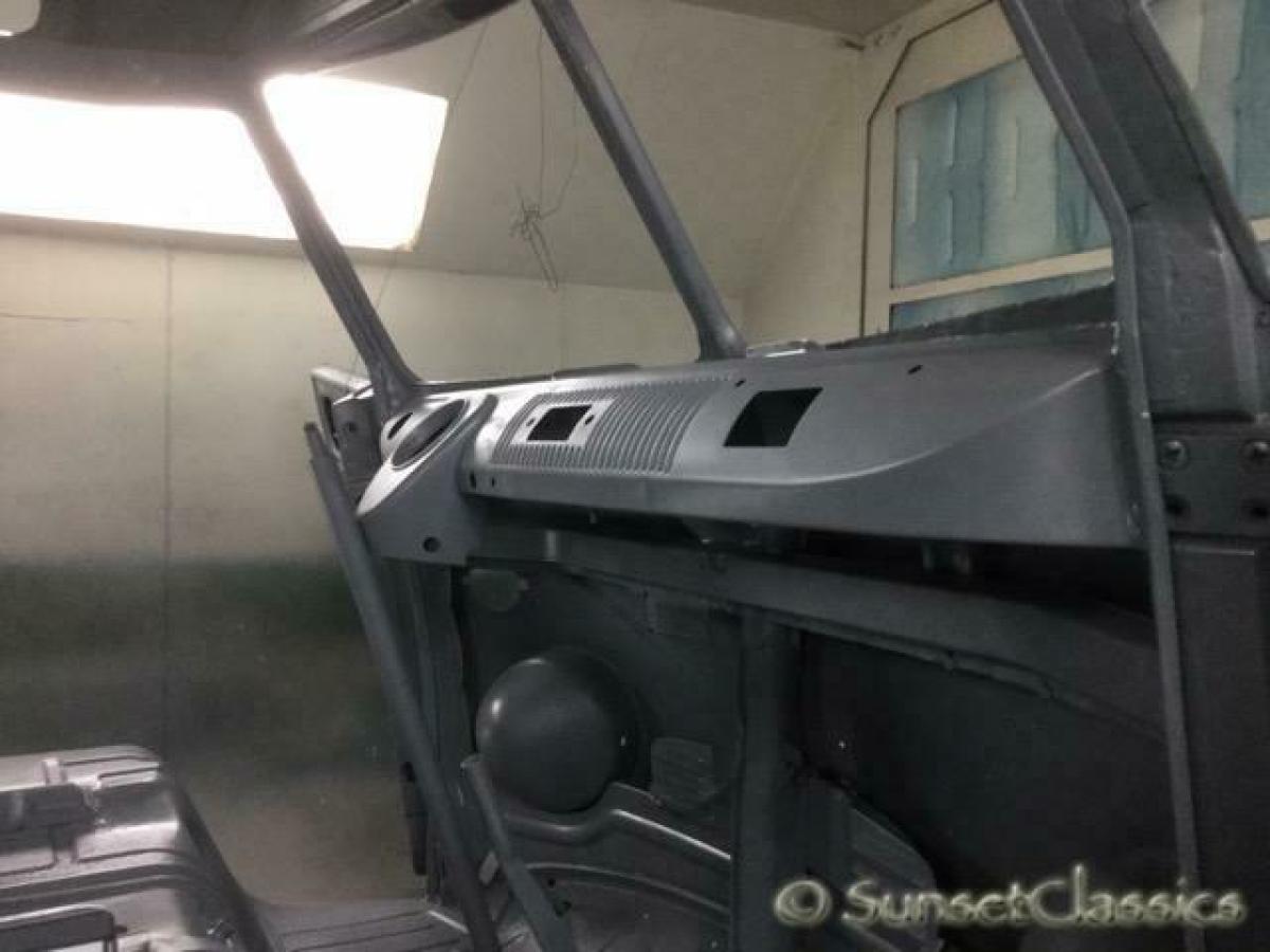 1966 Volkswagen Bus/Vanagon Deluxe 21 Window Samba - photo 9