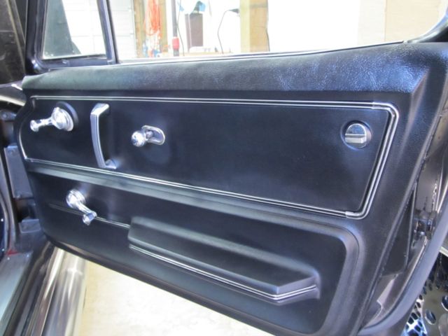 1966 Chevrolet Corvette - photo 4