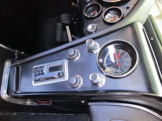 1966 Chevrolet Corvette - photo 8