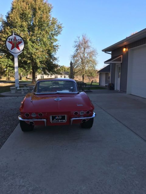 1966 Chevrolet Corvette red - photo 2