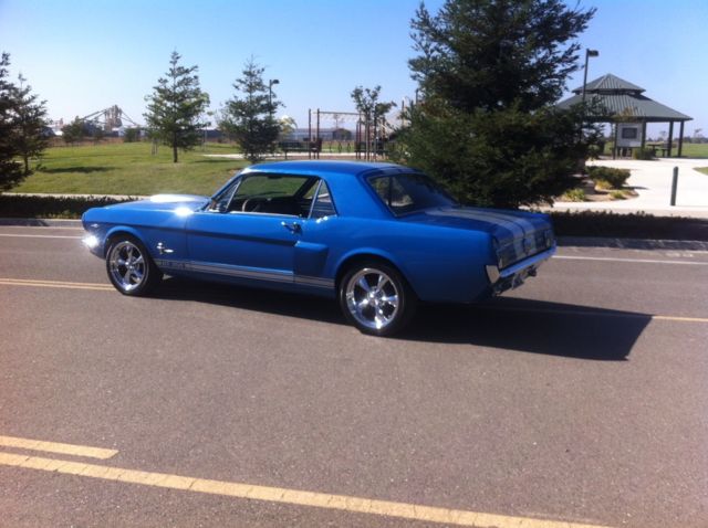 1965 Ford Mustang - photo 4