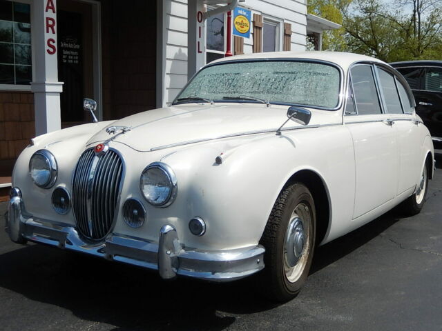1966 66 Jaguar Mark II 2 MKII 340 4-Door * Right Side * NO RESERVE! 1966 Jaguar MK2 3.4 Saloon Sedan