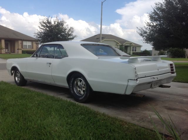 1966 Oldsmobile Cutlass F85 - photo 3