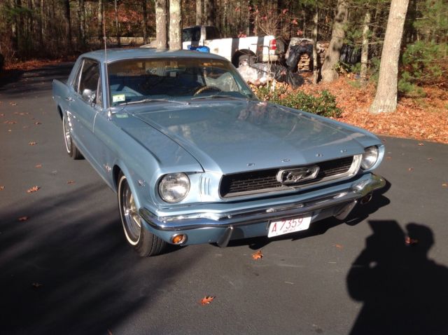 1966 absolutely rust free Cal car 1966 Ford Mustang