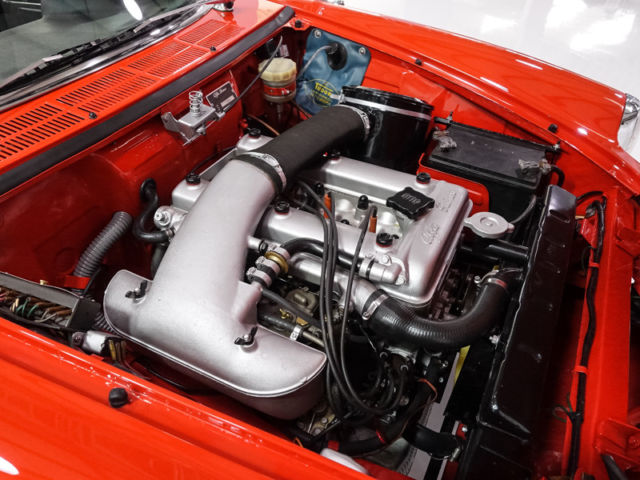 1966 Alfa Romeo Duetto Spider Convertible - photo 12