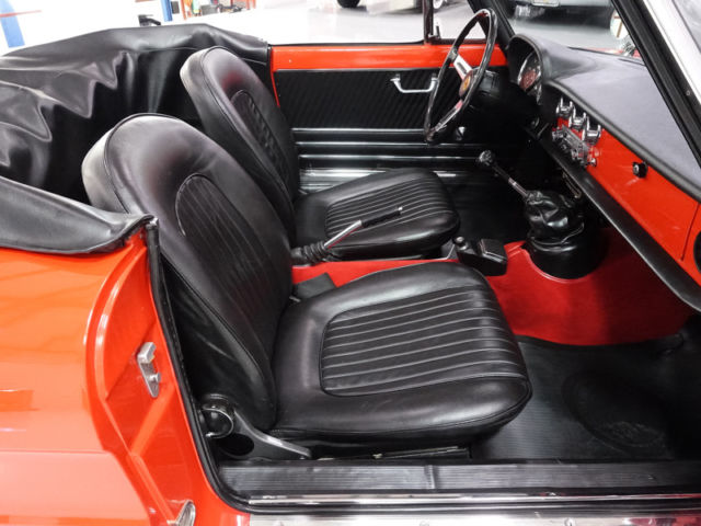 1966 Alfa Romeo Duetto Spider Convertible - photo 8