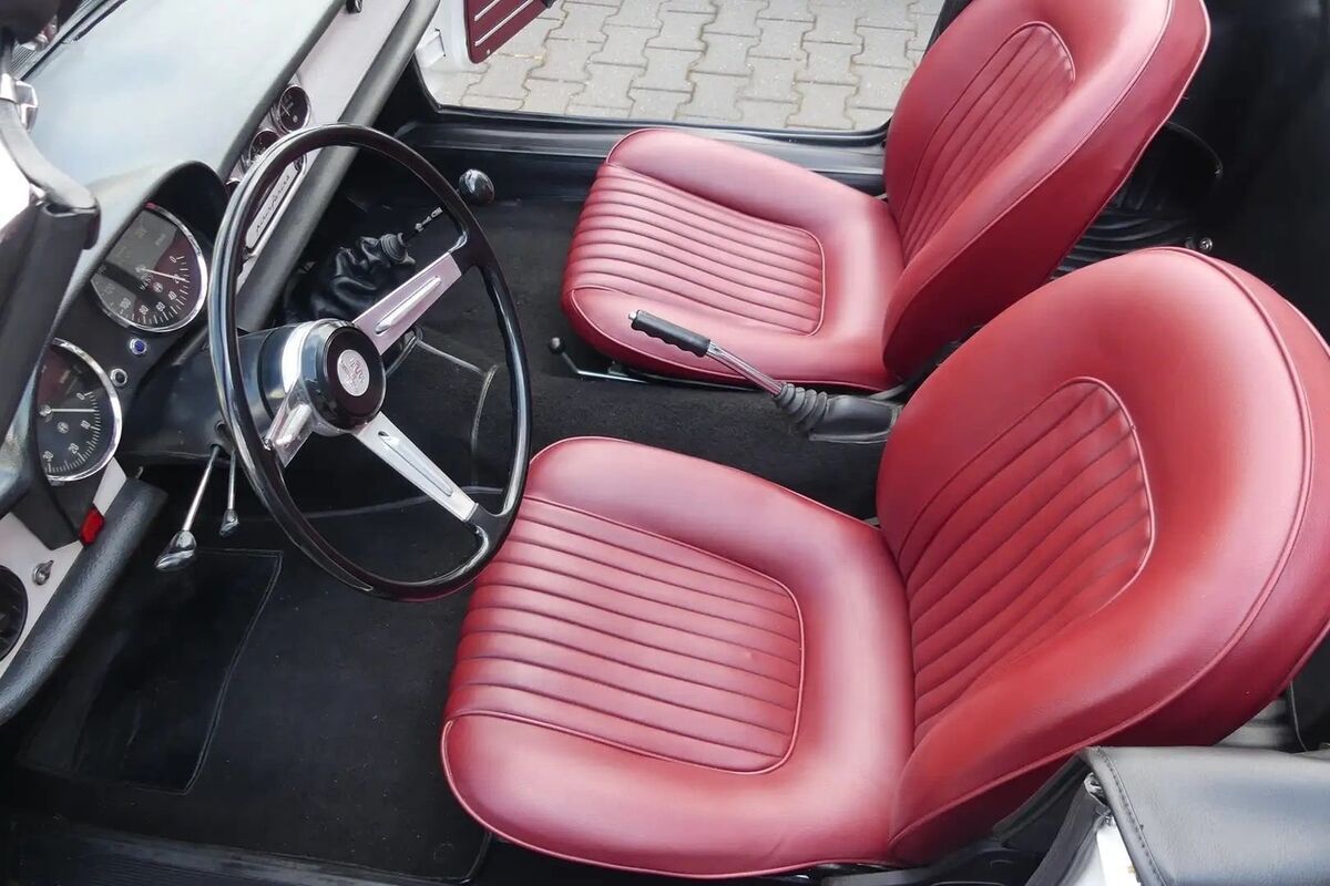 1966 Alfa Romeo Spider 1600 Duetto, 58,720 MILES - photo 7