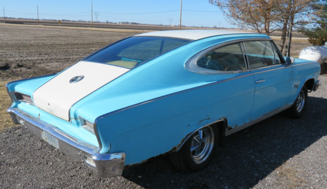1966 AMC Marlin 327 4 speed and multiple rare options - photo 2