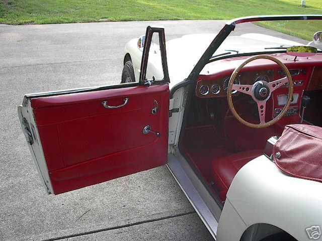 1966 Austin Healey 3000 - photo 3