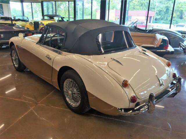 1966 Austin Healey 3000 -- - photo 9