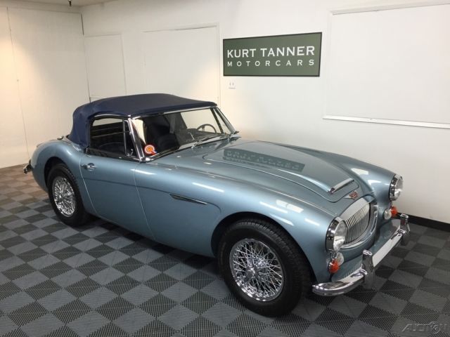 1966 Austin Healey 3000 - photo 3
