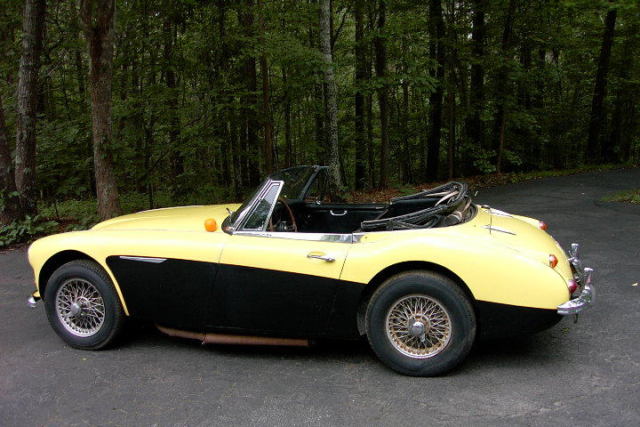 1966 Austin Healey 3000 - photo 2