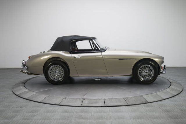 1966 Austin Healey 3000 MK III BJ-8 - photo 10