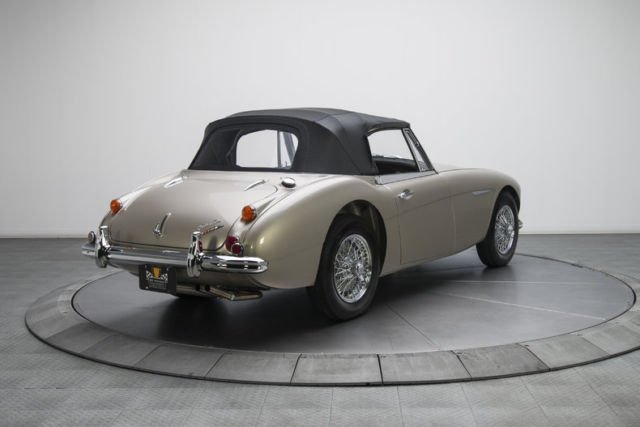 1966 Austin Healey 3000 MK III BJ-8 - photo 4