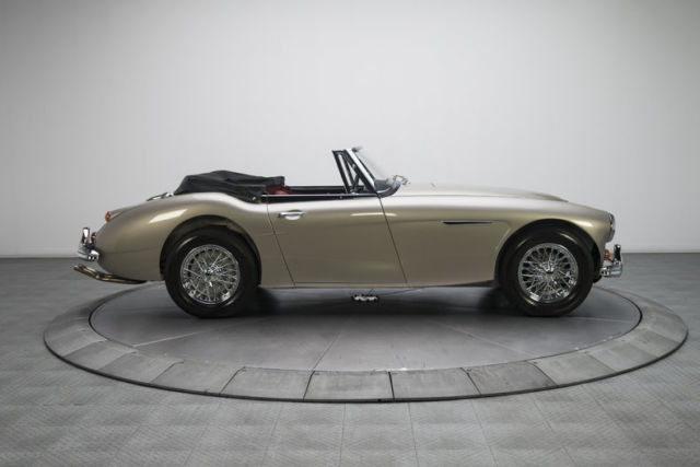 1966 Austin Healey 3000 MK III BJ-8 - photo 9
