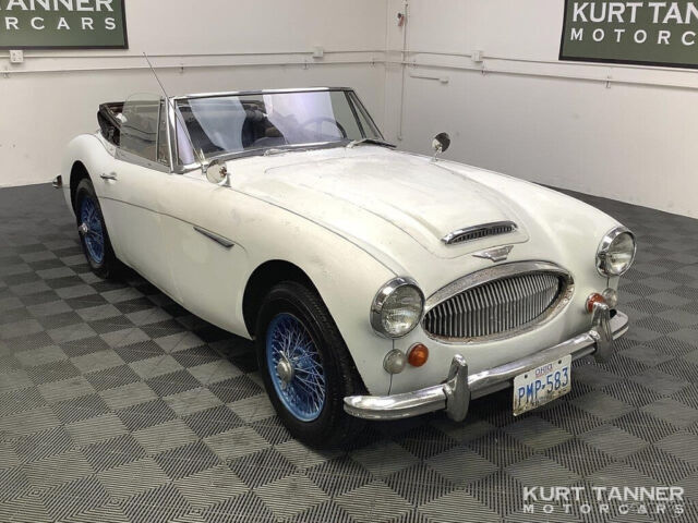 1966 AUSTIN HEALEY 3000 MKIII BJ8 PH 2. OVERDRIVE. COMPLETE CAR FOR RESTORATION. 1966 Austin Healey 3000 1966 AUSTIN HEALEY 3000 MKIII BJ8 PH 2