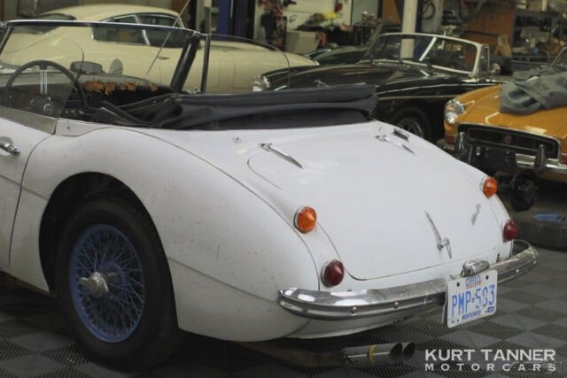 1966 Austin Healey 3000 1966 AUSTIN HEALEY 3000 MKIII BJ8 PH 2 - photo 12