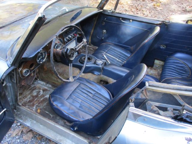 1966 Austin Healey 3000 - photo 12