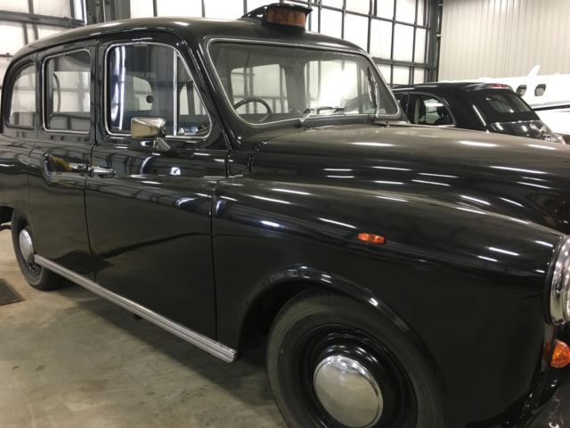 1966 Austin FX4 - photo 2