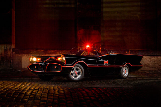 1966 Replica/Kit Makes Batmobile - photo 3