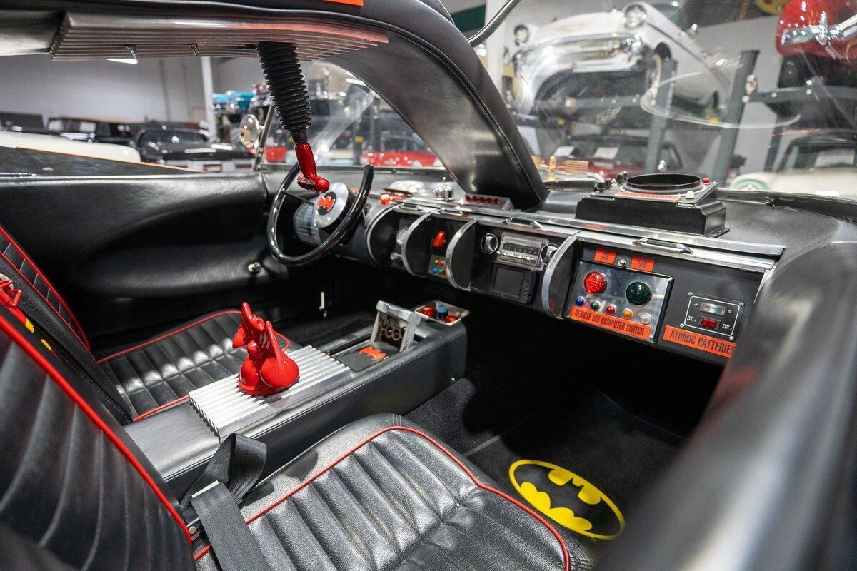1966 Batmobile - photo 11