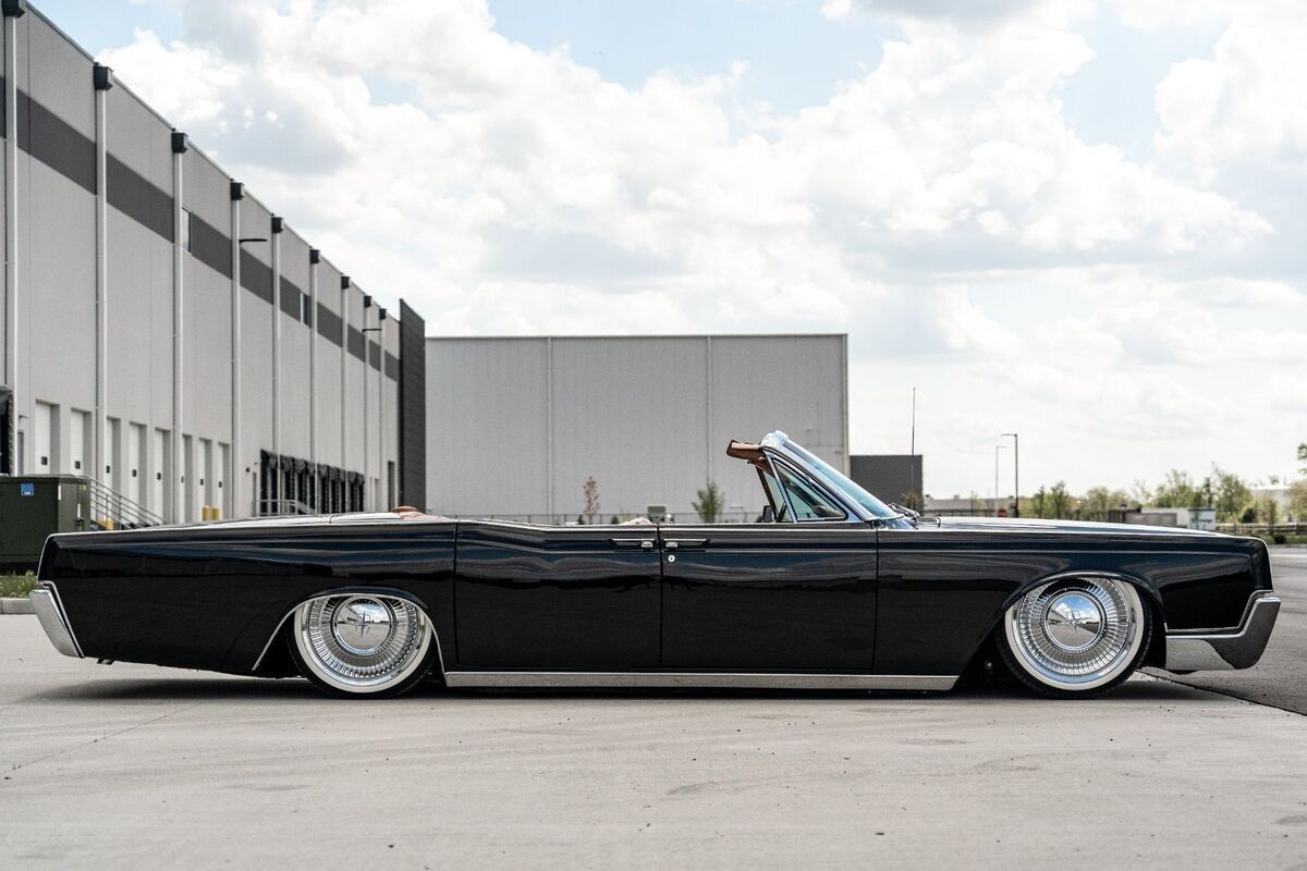 1966 LINCOLN CONTINENTAL SUICIDE COVERTIBLE - photo 7