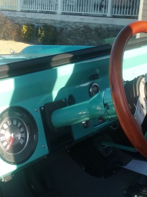 1966 Ford Bronco - photo 2