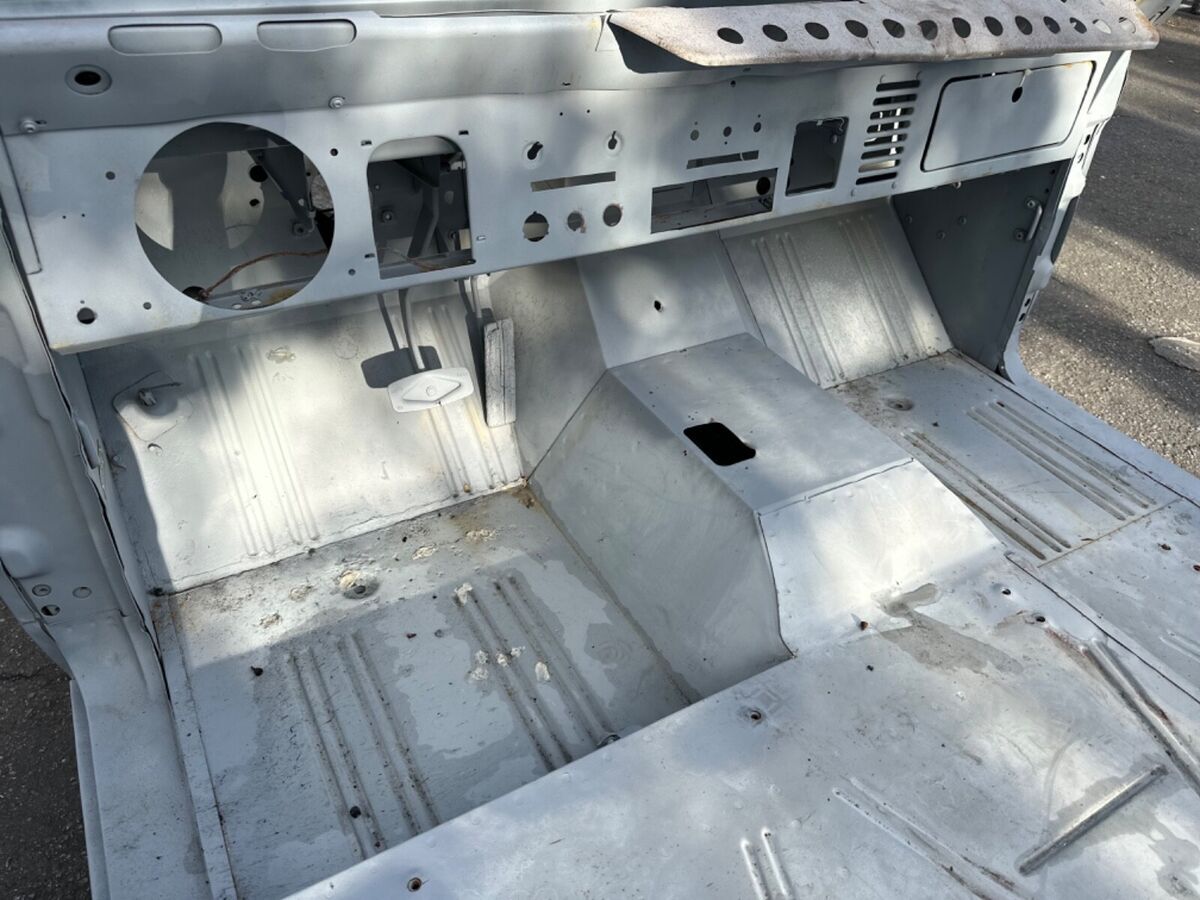 1966 Ford Bronco - photo 10
