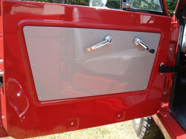 1966 Ford Bronco - photo 11