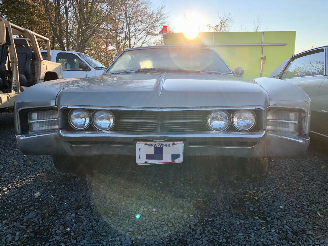 1966 Buick Riviera 2 Door Hardtop Coupe Silver Mist For Parts or Restoration 1966 Buick Riviera