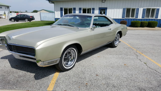 1966 Buick Riviera - photo 10