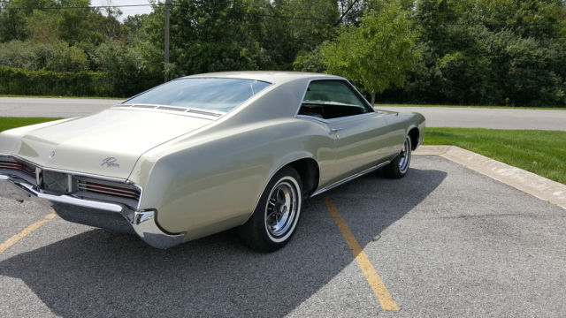 1966 Buick Riviera - photo 8