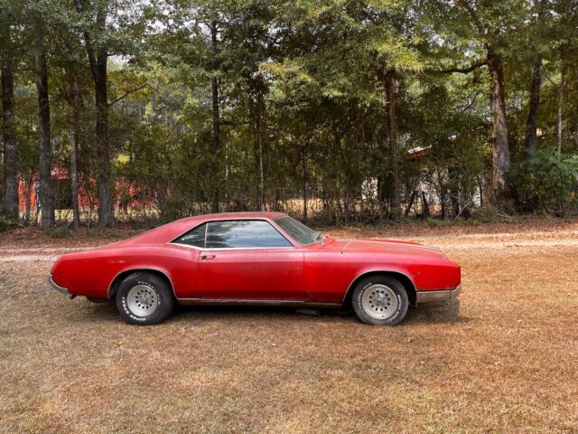 1966 Buick Riviera metal - photo 2